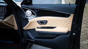 Veicolo Elettrico 60km/h dal Design Accattivante, Interni Lussuosi, Auto dei Sogni a Prezzo Accessibile - Product Image 6