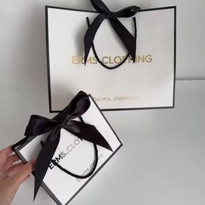 Bolsa de Papel de Compras de Lujo con Cinta Blanca para Cosméticos, Bolsa de Regalo de Calidad con Logotipo Personalizado Impreso - Product Image 5