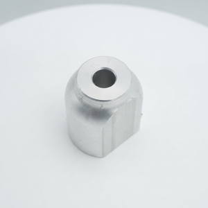 Composant de contrepoids en aluminium A6061-T6 personnalisé pour les pièces automobiles et les systèmes d'assemblage de véhicules - Product Image 1
