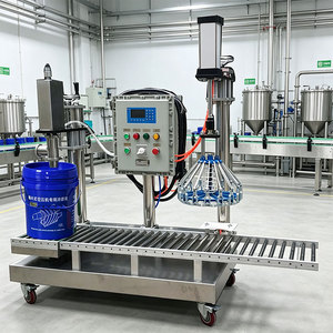 Machine de remplissage automatique de liquides chimiques (méthylacétate, pétrole, peinture, soude, huile) - Product Image 2