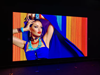 Pantalla LED de Video para Interiores Ultrafina a Todo Color, Fija, para Cine, COB P1.56, 3840Hz, 100k Horas, Animación Gráfica, Centro Comercial