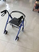 Chariot de courses pour adultes avec armerest, trotteur en alliage d'aluminium stable, aide à la marche pour personnes âgées, 4 roues