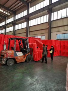 Sicurezza stradale barriera riempita d'acqua <span class=keywords><strong>2m</strong></span> PE materiale traffico barile - Product Image 3