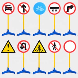 Vente en gros <span class=keywords><strong>de</strong></span> haute qualité populaire maternelle enfants éducatifs panneaux d'avertissement <span class=keywords><strong>de</strong></span> la circulation jouets préscolaire <span class=keywords><strong>signalisation</strong></span> routière - Product Image 2