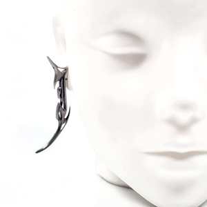 Nuova Serie Vascolare di Tendenza: Orecchini Unisex in Lega con Design Irregolare e Spigolato, Stile Dark Chic, Personalizzabili - Product Image 3