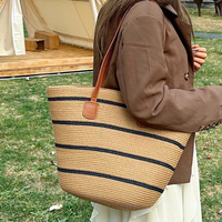 Sac à main en paille léger pour les voyages de vacances, fabriqué sur mesure, grande capacité, bandoulière, sac fourre-tout tissé à la main pour femmes, marque de maquillage