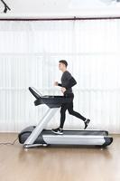 Tapis roulant électrique grand format à écran tactile avec plateforme en acier robuste, équipement de fitness intelligent AC