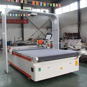 Máquina de Corte con Cuchillo Oscilante CNC 1625 / Cuchillo Vibratorio para Cuero - Product Image 1