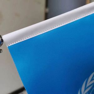 Ensemble de mini-table décorative de bureau en métal avec support de drapeau national (Émirats Arabes Unis, Malaisie, Irak, États-Unis) - Product Image 5