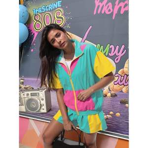 Conjunto Deportivo de 2 Piezas para Mujer, Estilo Color Block de los 80, Chaqueta Ligera con Cierre y Pantalones Cortos Transpirables, Atuendo de Verano - Product Image 6