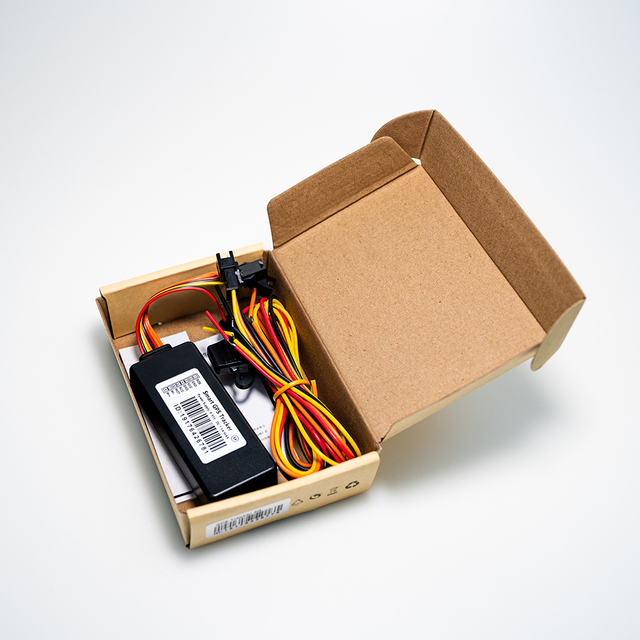 4G GPS Tracker Manufacturer Customizable ACC DC Detection Remote Oil Power Cut Alarm for Car and Truck
