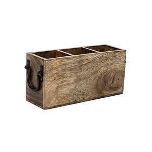 Porte-couteaux de cuisine au design tendance, porte-couteaux en bois de qualité supérieure avec poignée en fer à vendre - Product Image 1