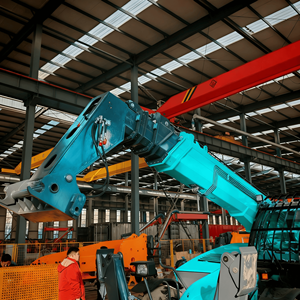 מלגזה טלסקופית דיזל 4 טון ישירות מהמפעל |   זרוע הרמה 12 מטר |   שימוש בבנייה - Product Image 6