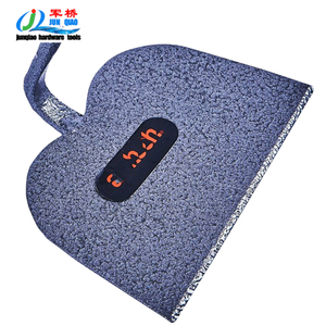 <span class=keywords><strong>Azada</strong></span> Triangular de Acero Versátil para Aflojar la Tierra con Mango de Madera, <span class=keywords><strong>Azada</strong></span> <span class=keywords><strong>Holandesa</strong></span> para Jardinería y Agricultura - Product Image 4