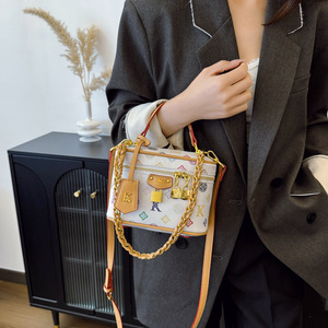 Sac à main de luxe <span class=keywords><strong>Lou</strong></span> pour femme, nouveau modèle 2026, imprimé vintage, sac à chaîne, sac boîte, sac polyvalent, sac à bandoulière tendance - Product Image 3