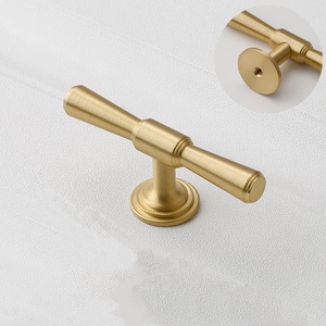 มือจับตู้ครัวทองเหลืองสีทองอ่อนอเนกประสงค์ลูกบิดมือจับประตูตู้เสื้อผ้าเฟอร์นิเจอร์แบบมินิมอลหรูหราน้ำหนักเบาแบบเรียบง่าย - Product Image 3