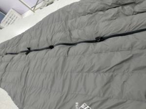 ถุงนอนสำหรับคู่รักที่จะใช้กับเต็นท์ตั้งแคมป์และในคืนที่อากาศหนาวเย็น - Product Image 6