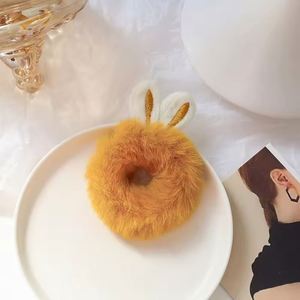 Serre-têtes en tissu avec oreilles de lapin en peluche, ornés de diamants et de perles, pour mariée, style mignon et doux, vente en gros - Product Image 2