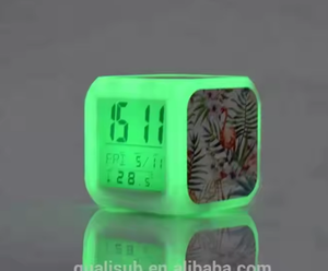 <span class=keywords><strong>Anime</strong></span> Colorful Student Petit Cadeau Couleur Changeante Veilleuse Réveil - Product Image 5