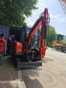 3000kg prezzo economico <span class=keywords><strong>3</strong></span> t <span class=keywords><strong>3</strong></span>.0 ton <span class=keywords><strong>3</strong></span> tono Mini cingolato escavatore idraulico bagger scavatore escavatore pelle martello pneumatico in vendita - Product Image 3