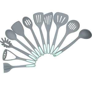 مجموعة ملاعق سيليكون رمادية فاتحة غير لاصقة للقلب والقلب، أدوات مطبخ للخبز مقاومة للحرارة، آمنة للغسالة والأفران، 9-12 قطعة - Product Image 6
