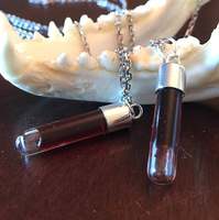 Collier pendentif en Tube de verre de haute qualité pour homme et femme, faux sang rouge, bijou Vampire, qualité médicale, anti-60 cm
