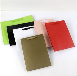 Gran oferta <span class=keywords><strong>de</strong></span> compras con logotipo, bolsa <span class=keywords><strong>de</strong></span> papel <span class=keywords><strong>de</strong></span> arte Kraft marrón con asa, supermercado con su propio logotipo - Product Image 4
