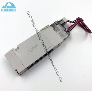 Vanne solénoïde CKD 4GD219R-06-E2C-3, pièces détachées pour machines d'impression, pour presse <span class=keywords><strong>offset</strong></span> Mitsubishi - Product Image 1