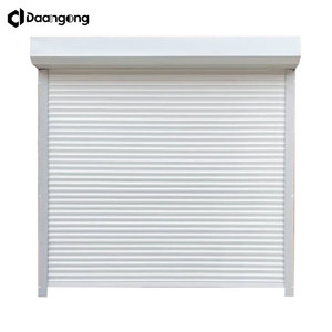 Porte enroulable en aluminium pour les devantures de magasins de détail avec lattes légères anti-corrosion et sangle de traction manuelle - Product Image 1
