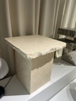 Table basse d'appoint en travertin massif au design spécial pour salon, mobilier d'intérieur, tables de café style Sabi Wabi pour gîtes