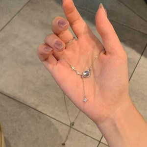 Gran oferta, moda de moda, oro rosa, lujo, joyería Punk para niñas, gargantilla de flores de mariposa cruzada con cadena de cuerda de hilo, venta al por mayor - Product Image 1