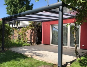 Toit de véranda en aluminium thermolaqué, structure fixe, options gris, noir, blanc, livraison rapide - Product Image 1