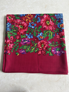High Quality <strong>100</strong>% <strong>Wool</strong> Scarf Floral Scarf <strong>Shawl</strong> 135x135cm - Product Image 3