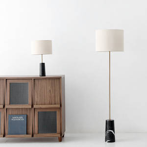 Lampe sur pied moderne de luxe de haute qualité avec base en marbre doré E26/E27, <span class=keywords><strong>abat</strong></span>-<span class=keywords><strong>jour</strong></span> en lin et coton, éclairage haut de gamme <span class=keywords><strong>pour</strong></span> hôtel, lampe décorative - Product Image 3