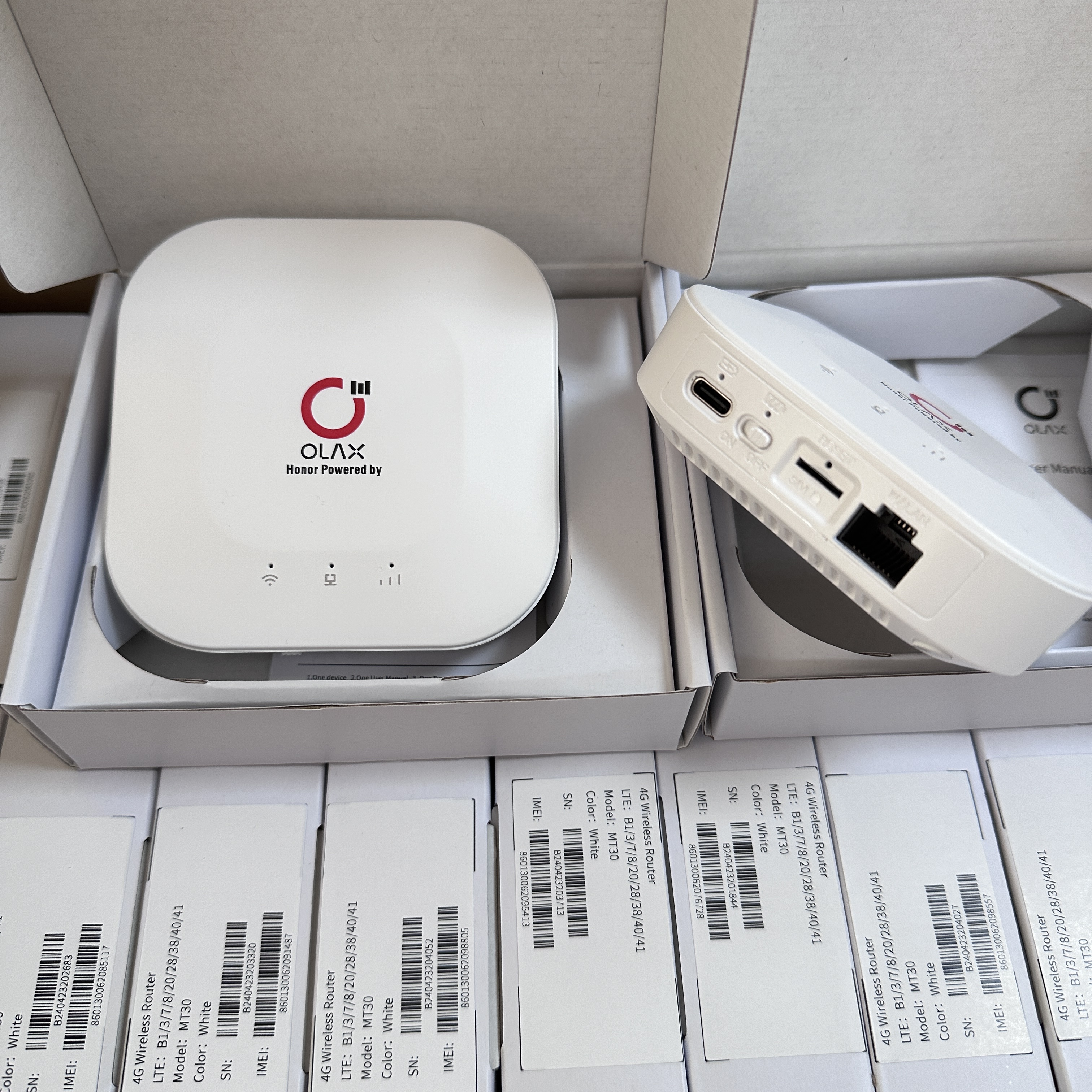 OLAX Router WiFi saku MT30, Router CPE WiFi 6 tanpa kabel dengan Port LAN 4000mAh, kartu Sim 4G Bypass