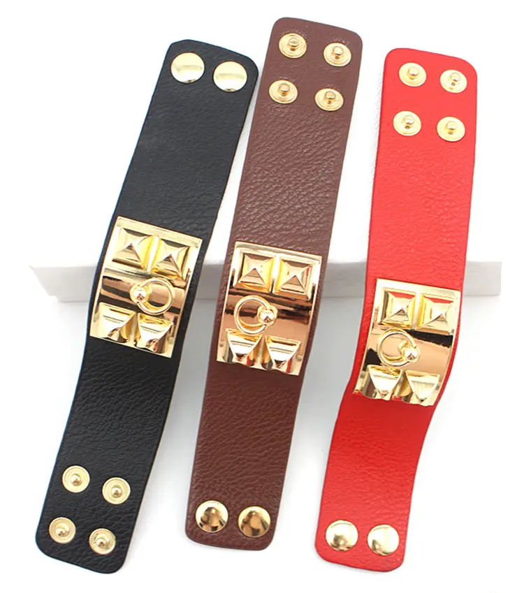 Factory wholesale pu leather metal exaggerated rivet punk wide leather bracelet for women and men