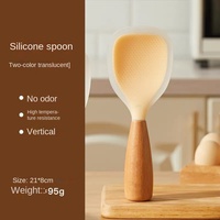 Nouvelle cuillère à riz en silicone avec manche en bois pour cuiseur à riz, usage domestique, antiadhésive, peut rester debout, fabriquée à Yangjiang, Guangdong