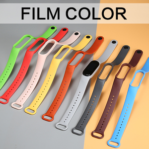 Bracelets de <span class=keywords><strong>montre</strong></span> en silicone de haute qualité, couleur unie, remplacement tendance <span class=keywords><strong>pour</strong></span> <span class=keywords><strong>Xiaomi</strong></span> <span class=keywords><strong>Mi</strong></span> <span class=keywords><strong>Band</strong></span> <span class=keywords><strong>5</strong></span> 6, en caoutchouc durable, vente en gros - Product Image 5