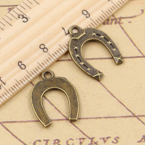 Charms lucky ferro di cavallo good luck talisman 21x16mm fatto a mano in forma, pendenti Vintage Color argento tibetano, fai da te per bracciale Nec - Product Image 4