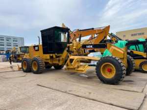 รถเกรดเดอร์ Caterpillar 140k รุ่นใหม่ล่าสุด สภาพดี พร้อมปั๊ม เกียร์บ็อกซ์ รถเกรดเดอร์มือสอง Cat140h - Product Image 4