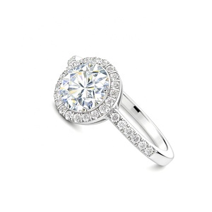 Anillo de Compromiso de Lujo con Diamante Solitario de 1.0ct Cultivado en Laboratorio y Piedras Decorativas - Product Image 6