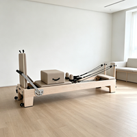 Reformer de Yoga y Pilates Fusion Maple con Carro para Programas Combinados de Flexibilidad y Fuerza, Equipos de Pilates y Yoga