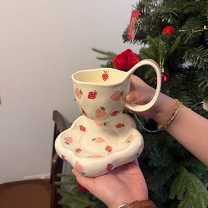 Set Tazza da Caffè e Piattino in Ceramica Stile Coreano Ins, Design Originale Dipinto a Mano, <span class=keywords><strong>Piatto</strong></span> di Grande Valore <span class=keywords><strong>per</strong></span> Dolci e Gioielli - Product Image 2