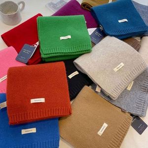 Bufanda Larga de Lana 100% Australiana Original para Mujer, Tejida a Mano, Cálida para Invierno, Venta al Por Mayor - Product Image 3