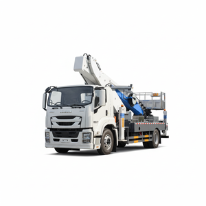 Camion plateforme aérienne diesel ISUZU 4x2, portée 45 m, Euro 6, nacelle élévatrice pour chantiers de construction - Product Image 1
