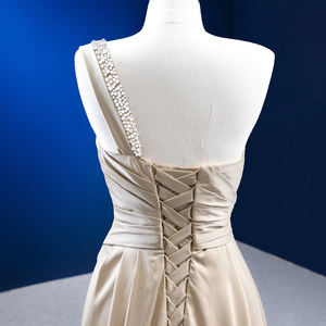 ชุดเดรสปาร์ตี้ตอนเย็นของ RSM67572ผ้าซาตินสีแชมเปญแนววินเทจ - Product Image 6