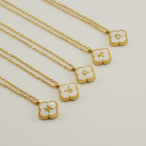 Collana pendente da donna Trendy 18K oro placcato titanio acciaio quadrifoglio retrò 12 segno zodiacale conchiglia gioiello <span class=keywords><strong>oroscopo</strong></span> - Product Image 1