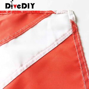 Bandera de Buceo Roja/Blanca con Cuerda Reforzada de Acero Inoxidable, Bandera de Seguridad de Buceo de Nailon/PVC en Varios Tamaños - Product Image 6
