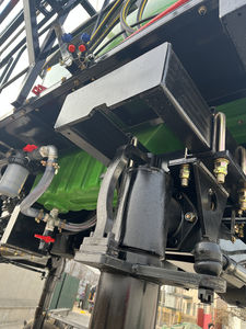 Nouvelle conception de pulvérisateur à brouillard robuste pour l'agriculture, pulvérisateur à flèche autopropulsé avec contrôleur GPS pour le maïs - Product Image 5