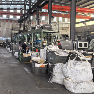 Boulons à tête cylindrique en acier au carbone OEM, goujons <span class=keywords><strong>de</strong></span> <span class=keywords><strong>roue</strong></span> robustes et rapides pour la fabrication <span class=keywords><strong>de</strong></span> tôles et les roues <span class=keywords><strong>de</strong></span> véhicules - Product Image 4